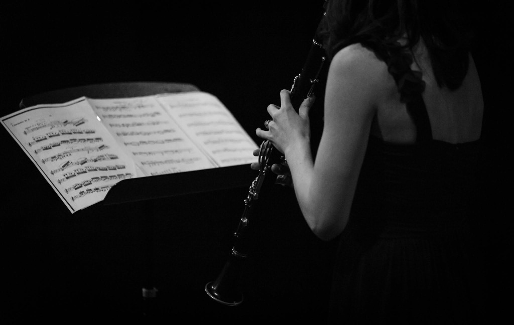 Amy Glover performing at the SOOFSER recital, Bohemian National Hall